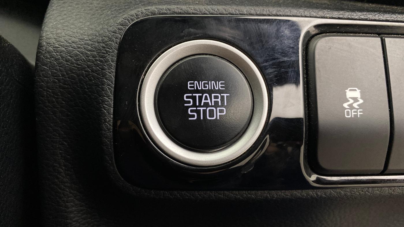 2022 KIA SONET GTX PLUS 1.0 IMT, Petrol, Manual, 18,195 km, Keyless Start/ Stop Button
