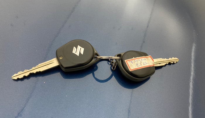 2016 Maruti Baleno DELTA PETROL 1.2, Petrol, Manual, 40,400 km, Key Close Up