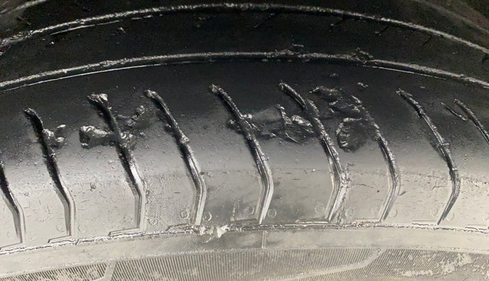 2023 Skoda KUSHAQ Active plus 1.0 TSI , Petrol, Manual, 38,584 km, Right Front Tyre Tread