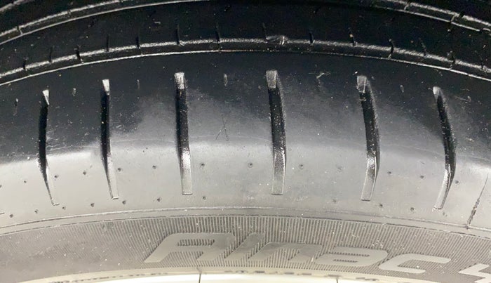 2023 Toyota Glanza G E-CNG, CNG, Manual, 30,783 km, Left Front Tyre Tread