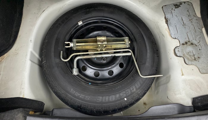 2016 Maruti Swift Dzire VDI ABS, Diesel, Manual, 73,234 km, Spare Tyre