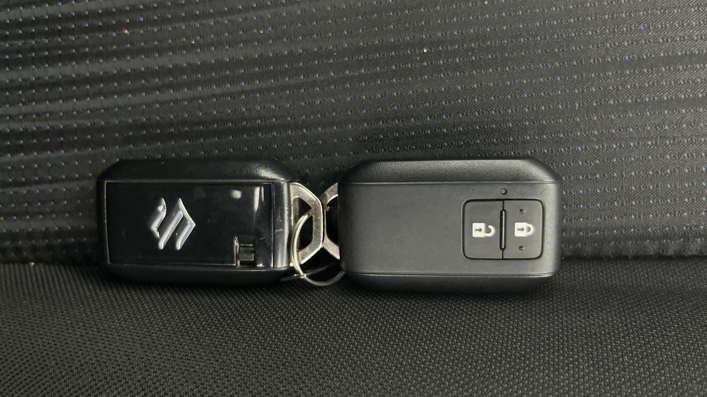 2023 Maruti Baleno ZETA PETROL 1.2, Petrol, Manual, 12,314 km, Key Close Up
