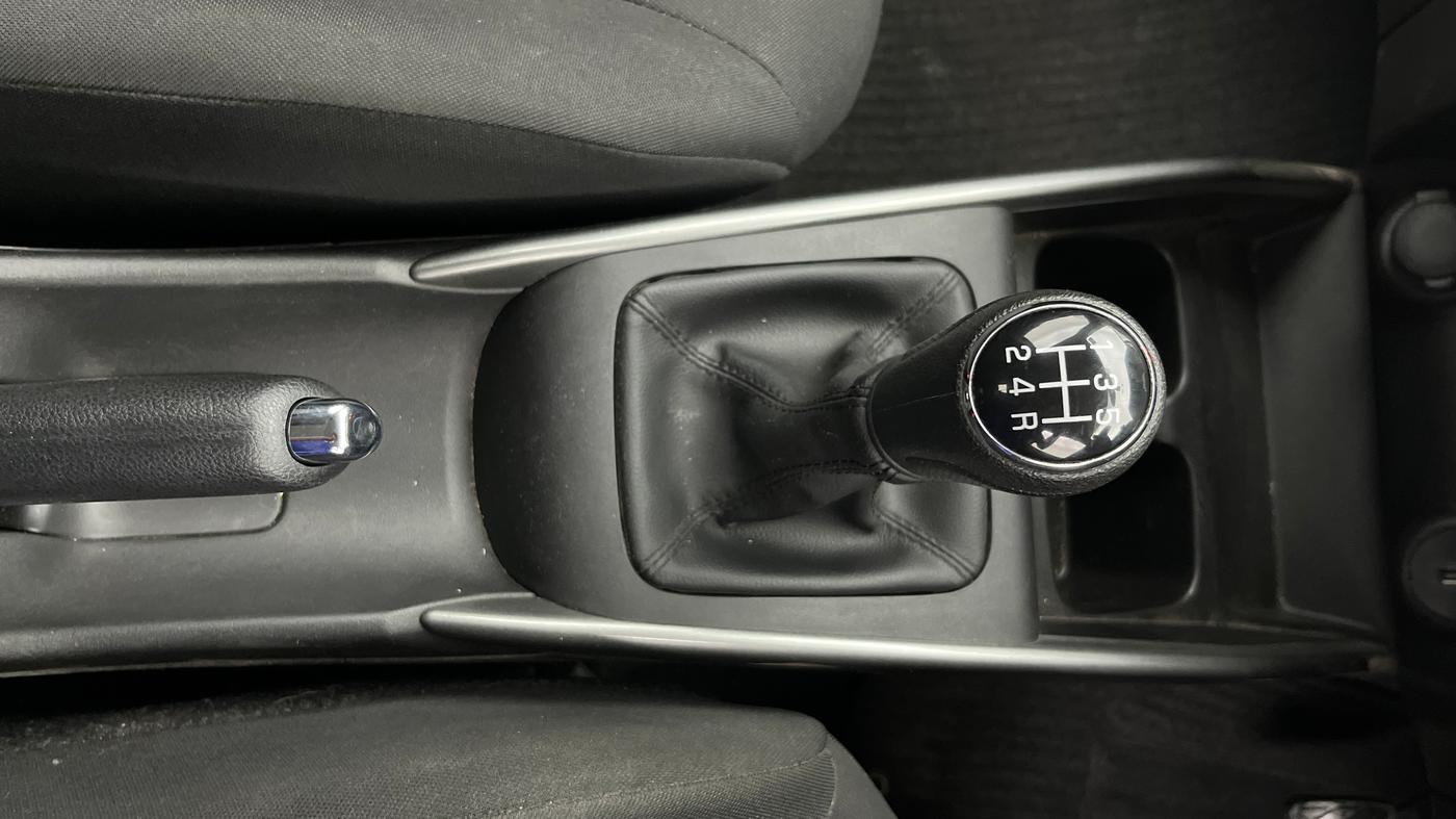 2023 Maruti Baleno ZETA PETROL 1.2, Petrol, Manual, 12,314 km, Gear Lever