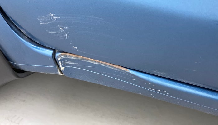 2018 Nissan Micra Active XL O, CNG, Manual, 47,617 km, Left running board - Slight discoloration