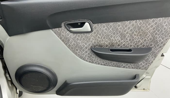 2017 Maruti Alto 800 VXI, Petrol, Manual, 13,479 km, Driver Side Door Panels Control