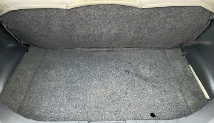 2017 Maruti Alto 800 VXI, Petrol, Manual, 13,479 km, Boot Inside