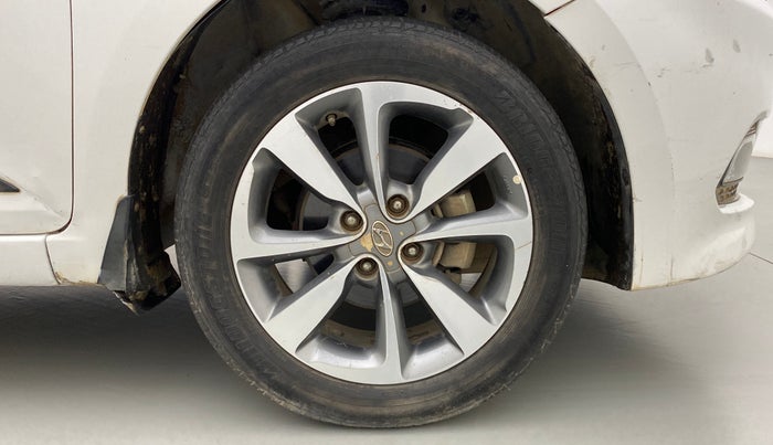 2015 Hyundai Elite i20 SPORTZ (O) 1.2, Petrol, Manual, 51,512 km, Right Front Wheel