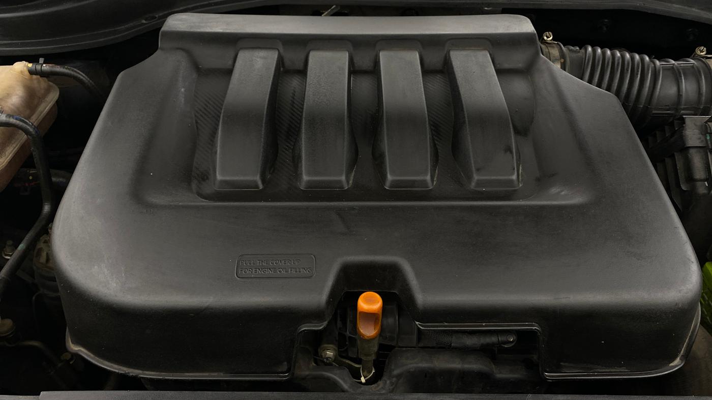 2021 Mahindra XUV700 AX 7 LUXURY P AT 7 STR, Petrol, Automatic, 79,856 km, Engine View