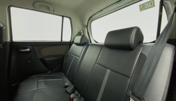 2014 Maruti Wagon R 1.0 LXI, Petrol, Manual, 84,432 km, Right Side Rear Door Cabin