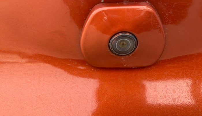 2021 Tata PUNCH CREATIVE  1.2 RTN DUAL TONE, Petrol, Manual, 30,276 km, Parking Camera