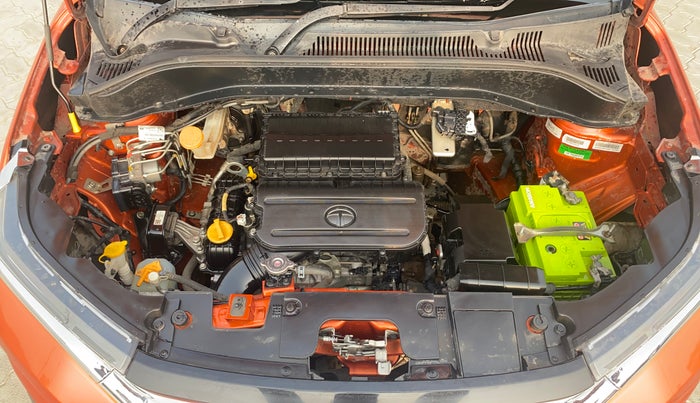 2021 Tata PUNCH CREATIVE  1.2 RTN DUAL TONE, Petrol, Manual, 30,276 km, Engine View