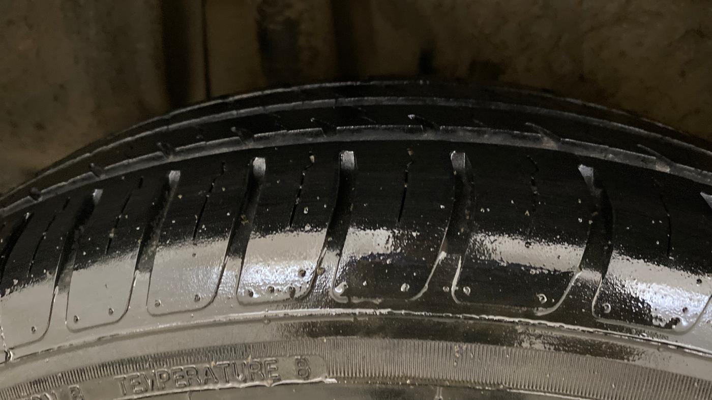 2018 Maruti Swift VXI, Petrol, Manual, 36,416 km, Right Rear Tyre Tread