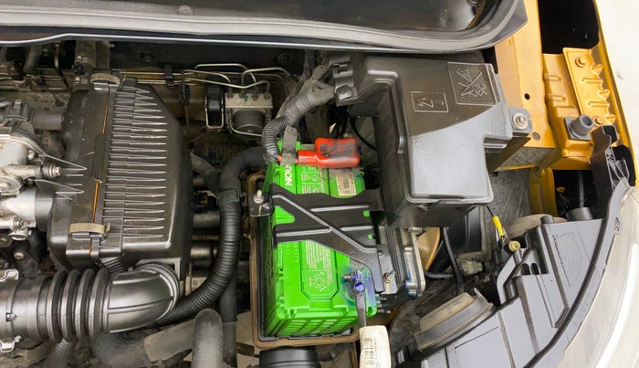 2020 Renault TRIBER RXZ AMT, Petrol, Automatic, 43,310 km, Engine View - Left