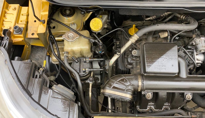 2020 Renault TRIBER RXZ AMT, Petrol, Automatic, 43,310 km, Engine View - Right