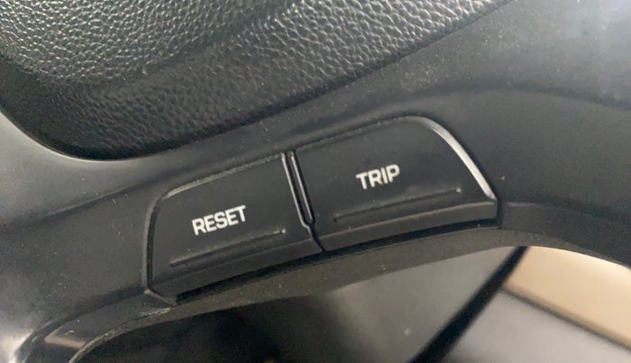 2013 Hyundai Grand i10 SPORTZ 1.1 CRDI, Diesel, Manual, 67,234 km, Adaptive Cruise Control