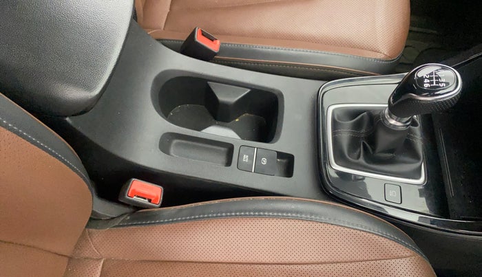 2022 Hyundai ALCAZAR PLATINUM 2.0 MT 7STR, Petrol, Manual, 30,173 km, Gear Lever