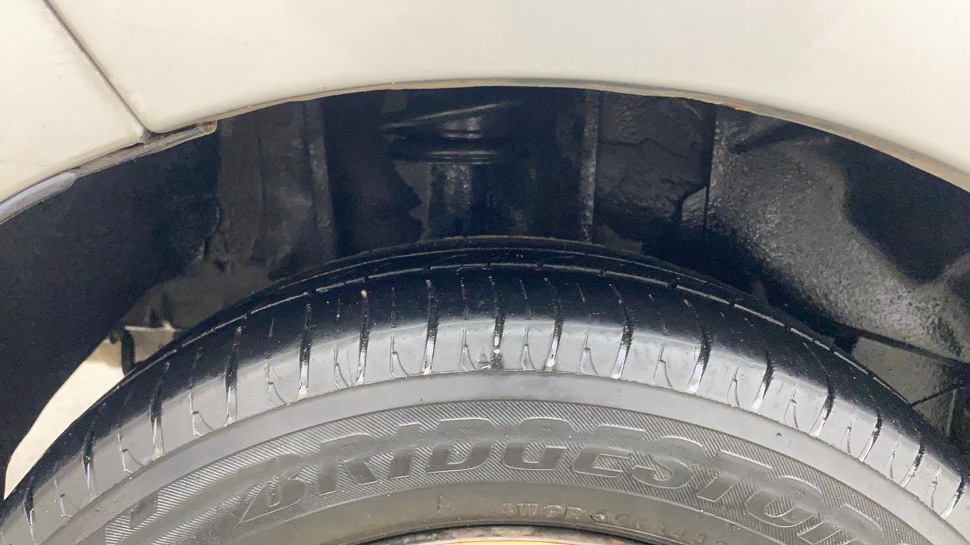 2017 Tata TIGOR XT PETROL, Petrol, Manual, 65,026 km, Right Rear Tyre Tread