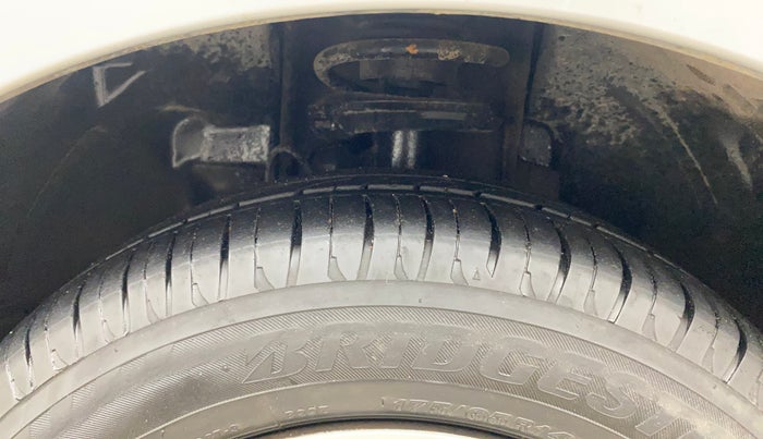 2017 Tata TIGOR XT PETROL, Petrol, Manual, 65,026 km, Left Front Tyre Tread