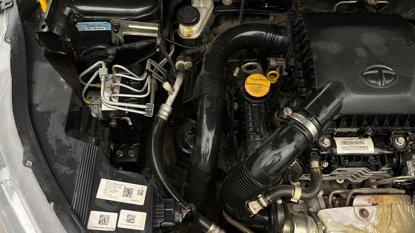 2021 Tata NEXON XM PETROL, Petrol, Manual, 50,666 km, Engine View - Right