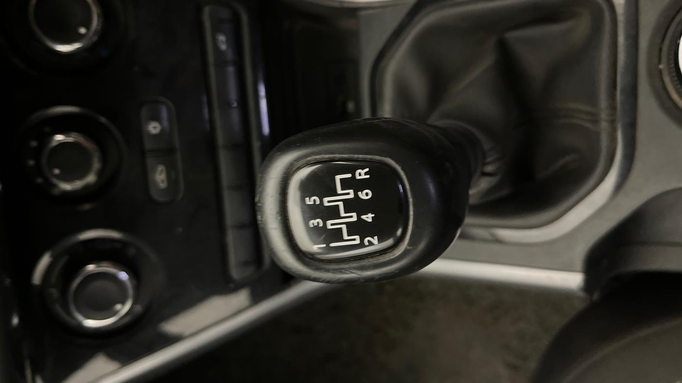 2021 Tata NEXON XM PETROL, Petrol, Manual, 50,666 km, Gear Lever