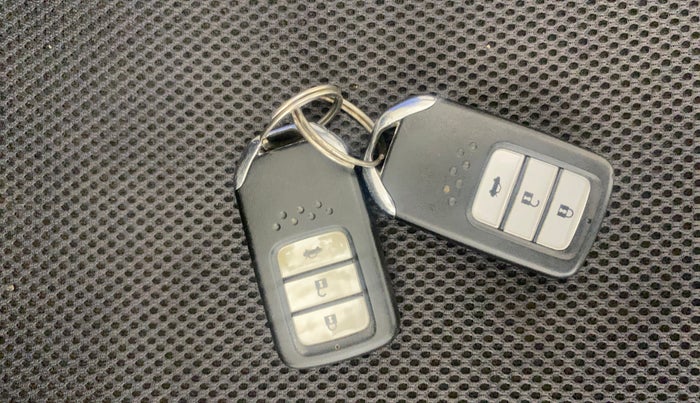 2018 Honda City 1.5L I-VTEC V MT, Petrol, Manual, 94,464 km, Key Close Up