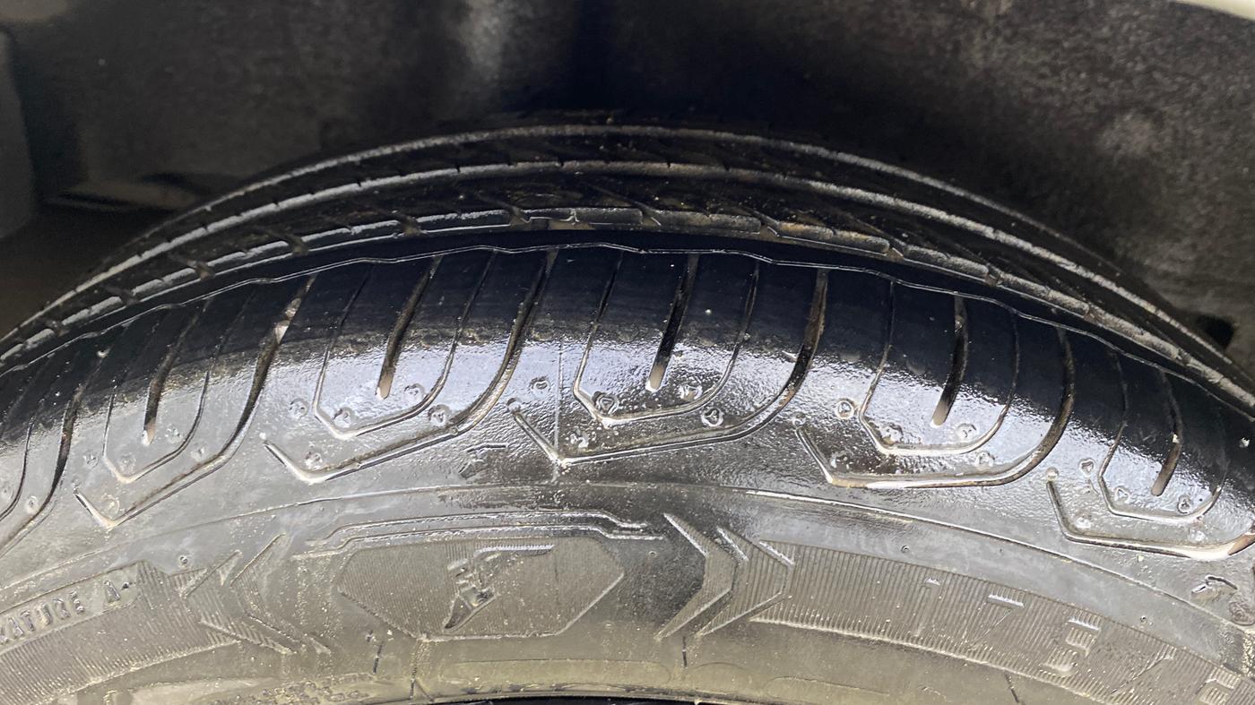 2015 Honda City 1.5L I-VTEC V MT, Petrol, Manual, 71,445 km, Right Rear Tyre Tread