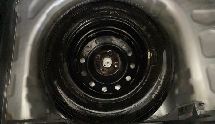 2018 Maruti Swift VXI, Petrol, Manual, 42,649 km, Spare Tyre