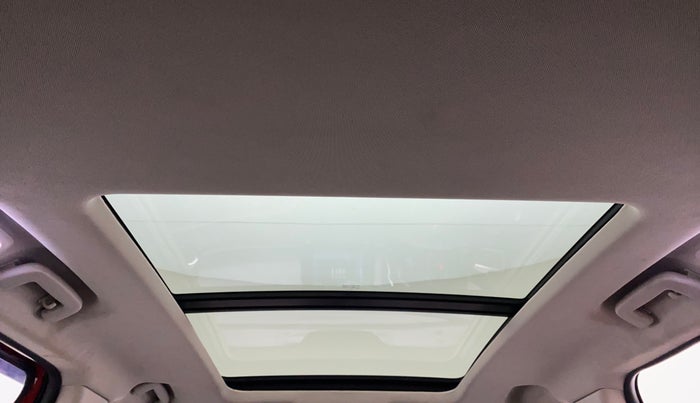 2020 Tata Harrier XZ PLUS 2.0L DUAL TONE, Diesel, Manual, 56,552 km, Moonroof/ Sunroof
