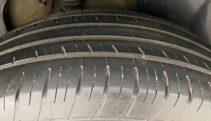 2020 Tata Harrier XZ PLUS 2.0L DUAL TONE, Diesel, Manual, 56,552 km, Left Rear Tyre Tread
