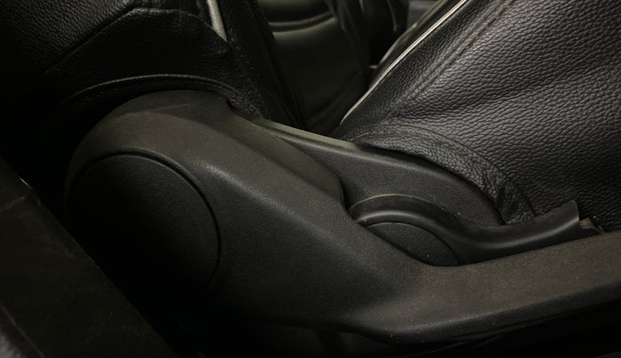 2022 Maruti Celerio ZXI PLUS, Petrol, Manual, 21,689 km, Driver Side Adjustment Panel