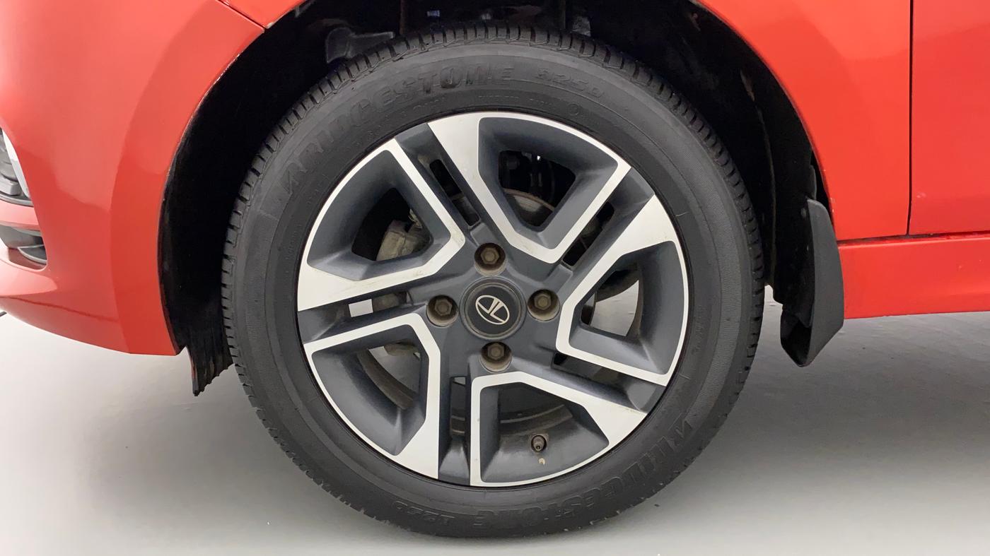 2021 Tata Tiago XZA PLUS DUAL TONE PETROL, Petrol, Automatic, 23,628 km, Left Front Wheel