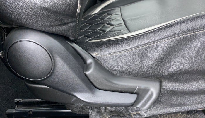 2018 Maruti Baleno DELTA 1.2 K12, Petrol, Manual, 50,907 km, Driver Side Adjustment Panel