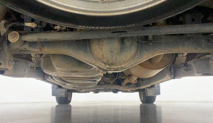 2016 Toyota Innova Crysta 2.4 ZX 7 STR, Diesel, Manual, 53,523 km, Rear Underbody