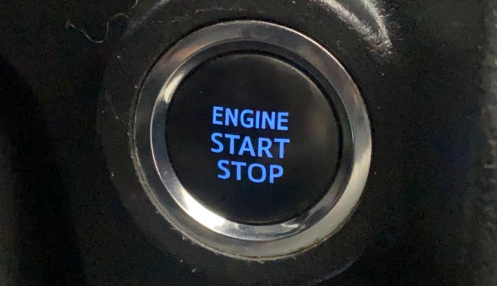 2016 Toyota Innova Crysta 2.4 ZX 7 STR, Diesel, Manual, 53,523 km, Keyless Start/ Stop Button