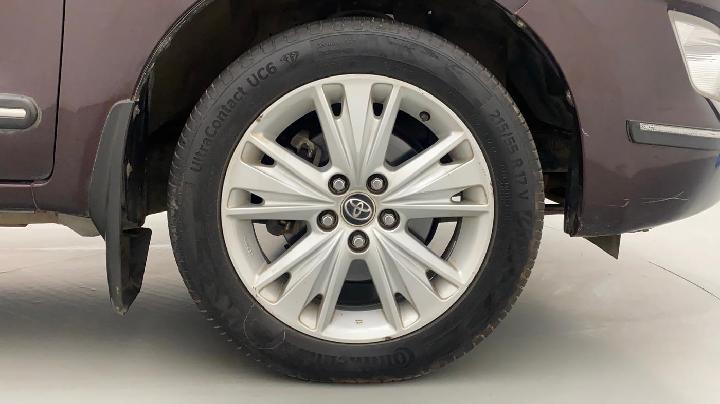 2016 Toyota Innova Crysta 2.4 ZX 7 STR, Diesel, Manual, 53,523 km, Right Front Wheel
