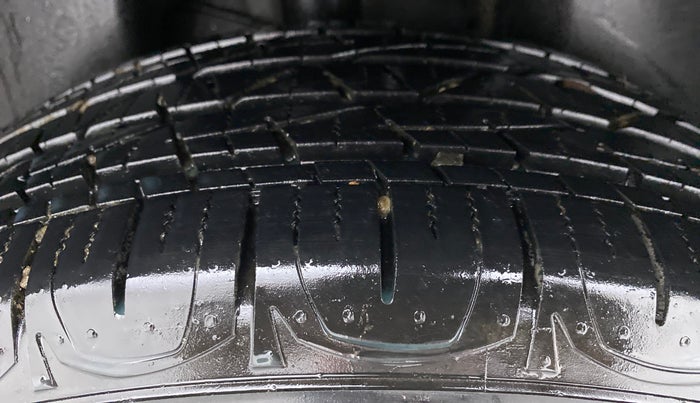 2018 Jeep Compass LIMITED 1.4 AT, Petrol, Automatic, 6,496 km, Right Rear Tyre Tread