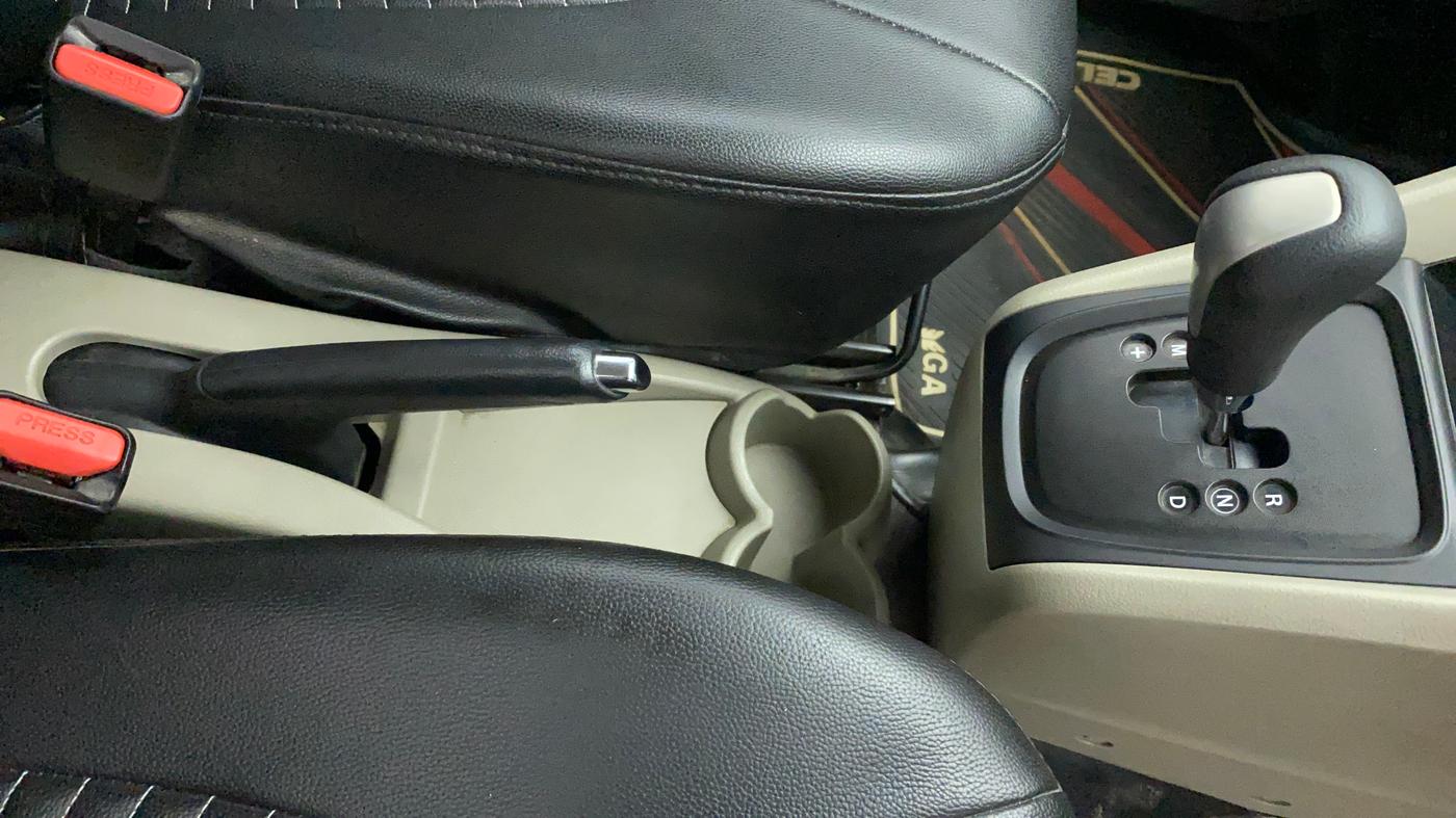 2015 Maruti Celerio VXI AMT, Petrol, Automatic, 46,338 km, Gear Lever