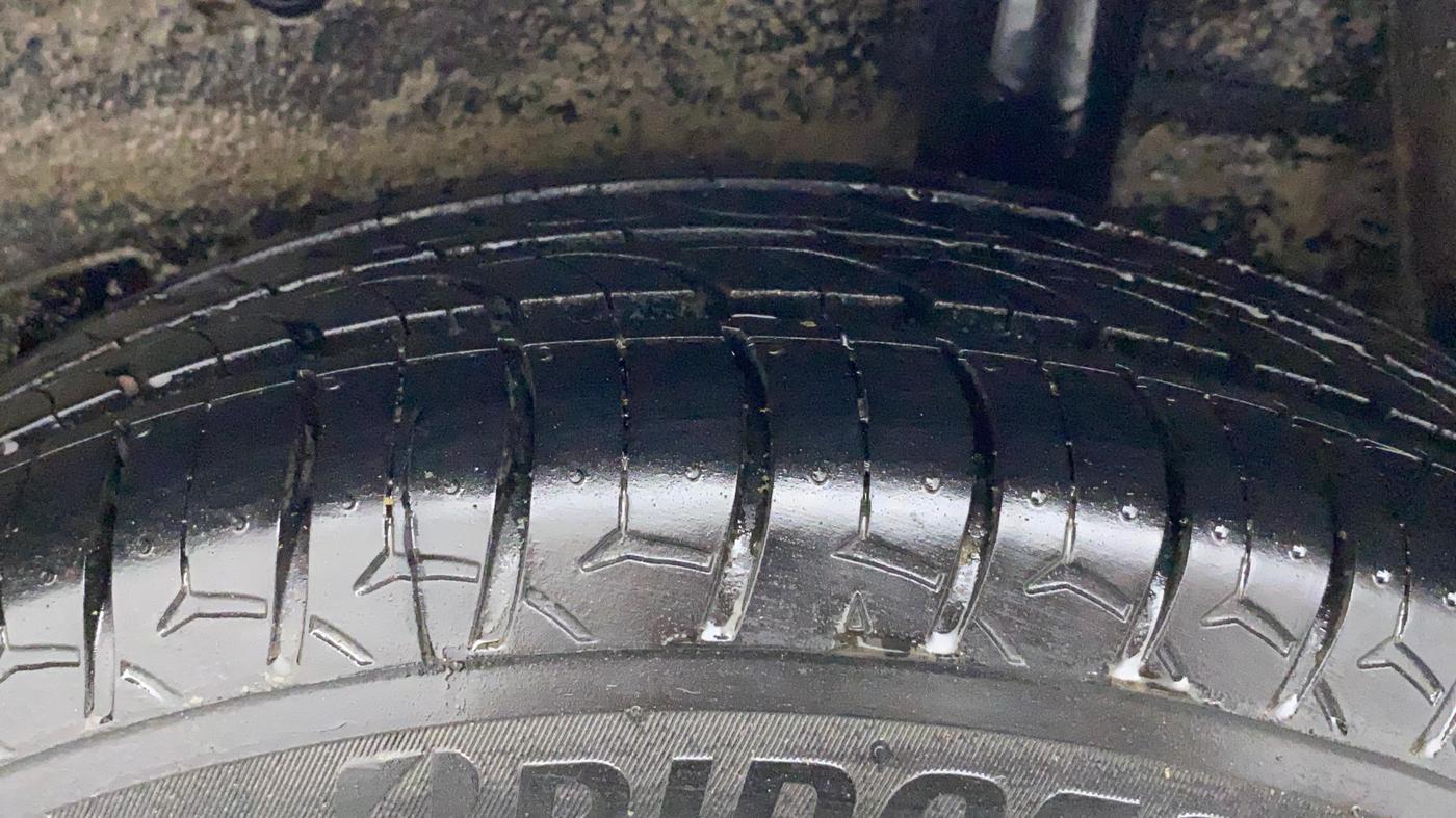 2015 Maruti Celerio VXI AMT, Petrol, Automatic, 46,338 km, Left Rear Tyre Tread