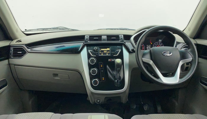 2017 Mahindra Kuv100 K6 6 STR, Petrol, Manual, 46,612 km, Dashboard
