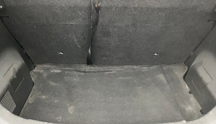 2018 Maruti IGNIS SIGMA 1.2, Petrol, Manual, 33,461 km, Boot Inside