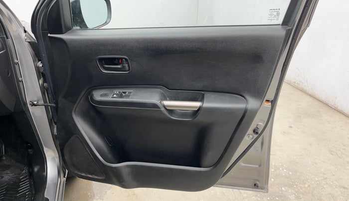 2018 Maruti IGNIS SIGMA 1.2, Petrol, Manual, 33,461 km, Driver Side Door Panels Control
