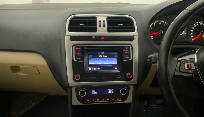 2016 Volkswagen Ameo HIGHLINE1.2L, Petrol, Manual, 10,117 km, Air Conditioner