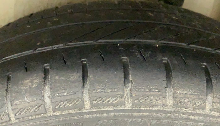 2019 Maruti Celerio VXI, Petrol, Manual, 39,403 km, Left Rear Tyre Tread