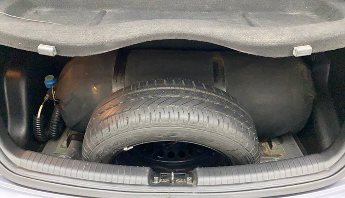 2019 Hyundai Grand i10 ASTA 1.2 KAPPA VTVT, CNG, Manual, 73,424 km, Boot Inside
