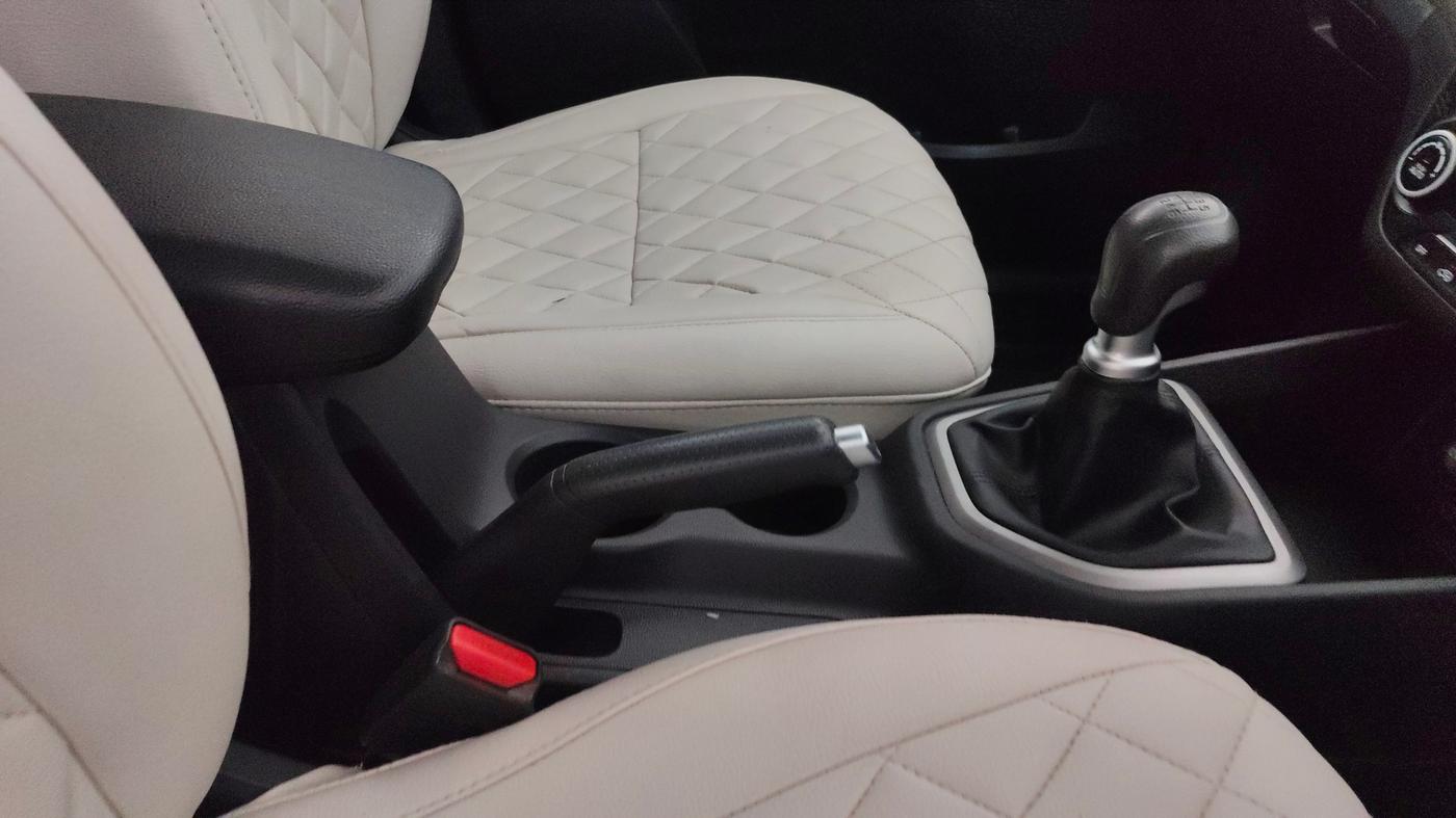 2017 Hyundai Creta SX PLUS 1.6 PETROL, Petrol, Manual, 63,030 km, Gear Lever