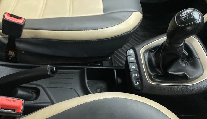 2019 Hyundai NEW SANTRO SPORTZ CNG, CNG, Manual, 43,549 km, Gear Lever
