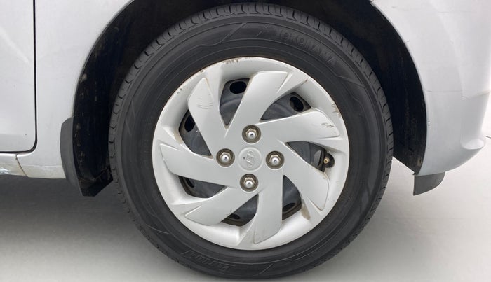 2019 Hyundai NEW SANTRO SPORTZ CNG, CNG, Manual, 43,549 km, Right Front Wheel