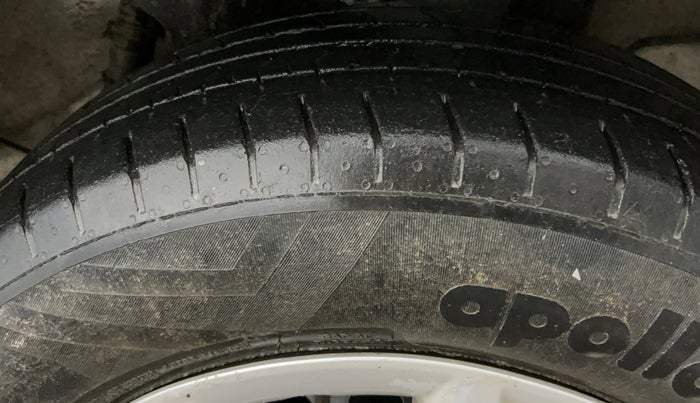 2021 Hyundai VENUE S 1.2, Petrol, Manual, 52,945 km, Left Rear Tyre Tread
