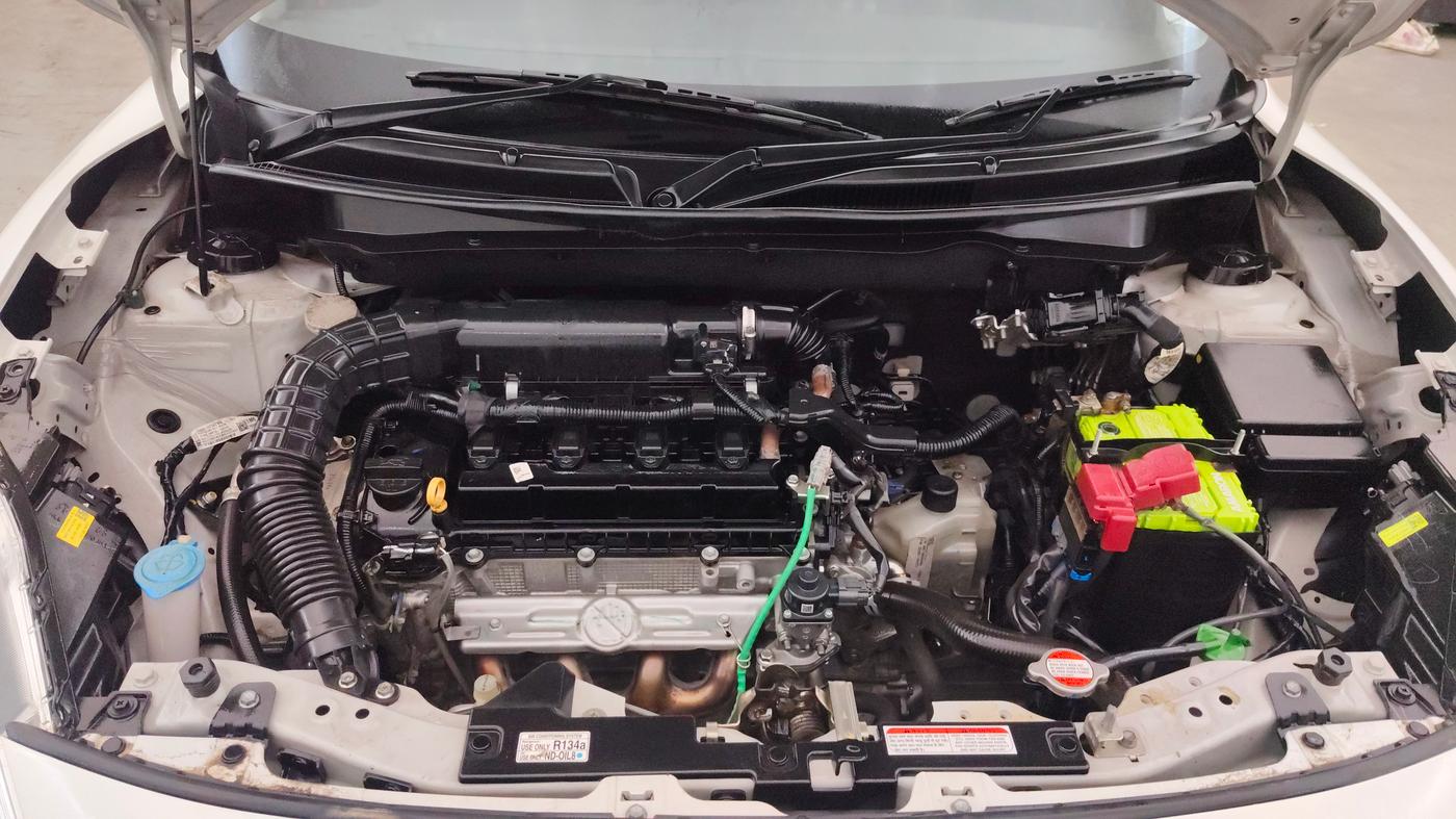 2022 Maruti Swift VXI AMT, Petrol, Automatic, 37,230 km, Engine View