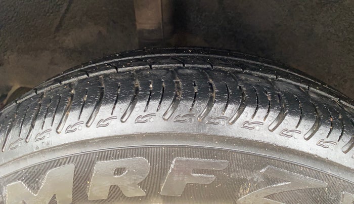 2019 Datsun Go T CVT, CNG, Automatic, 1,12,699 km, Right Rear Tyre Tread